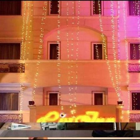 Liv Inn - Naraina New Delhi Luaran gambar