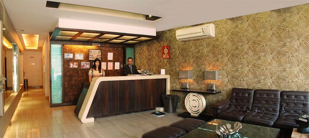 Liv Inn - Naraina New Delhi Luaran gambar